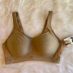 Avia Women's Size 40DD Sports Bra